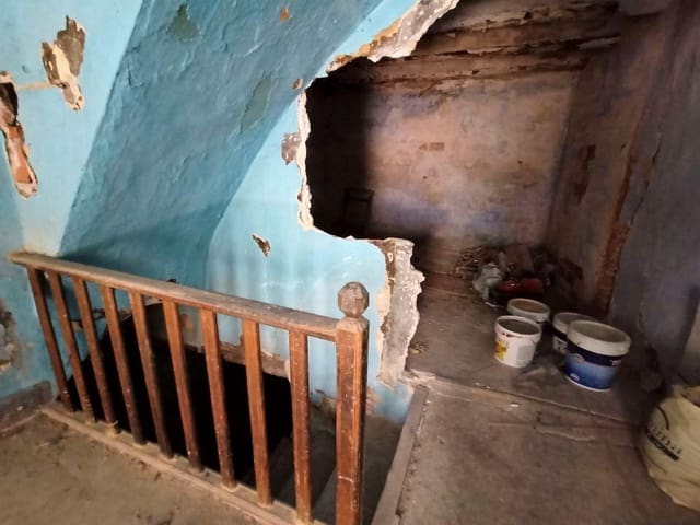 Ruin for sale in Valderrobres - € 39,000 (Ref: 9150177)