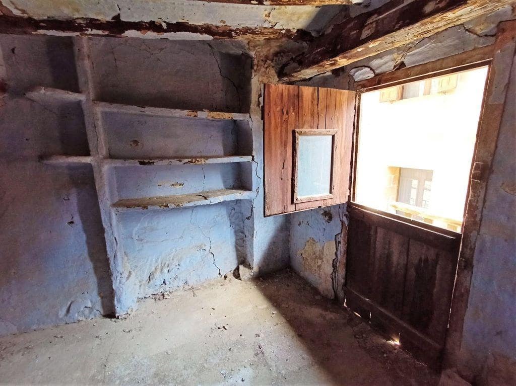 Ruin til salg i Valderrobres - € 39.000 (Ref: 9150177)