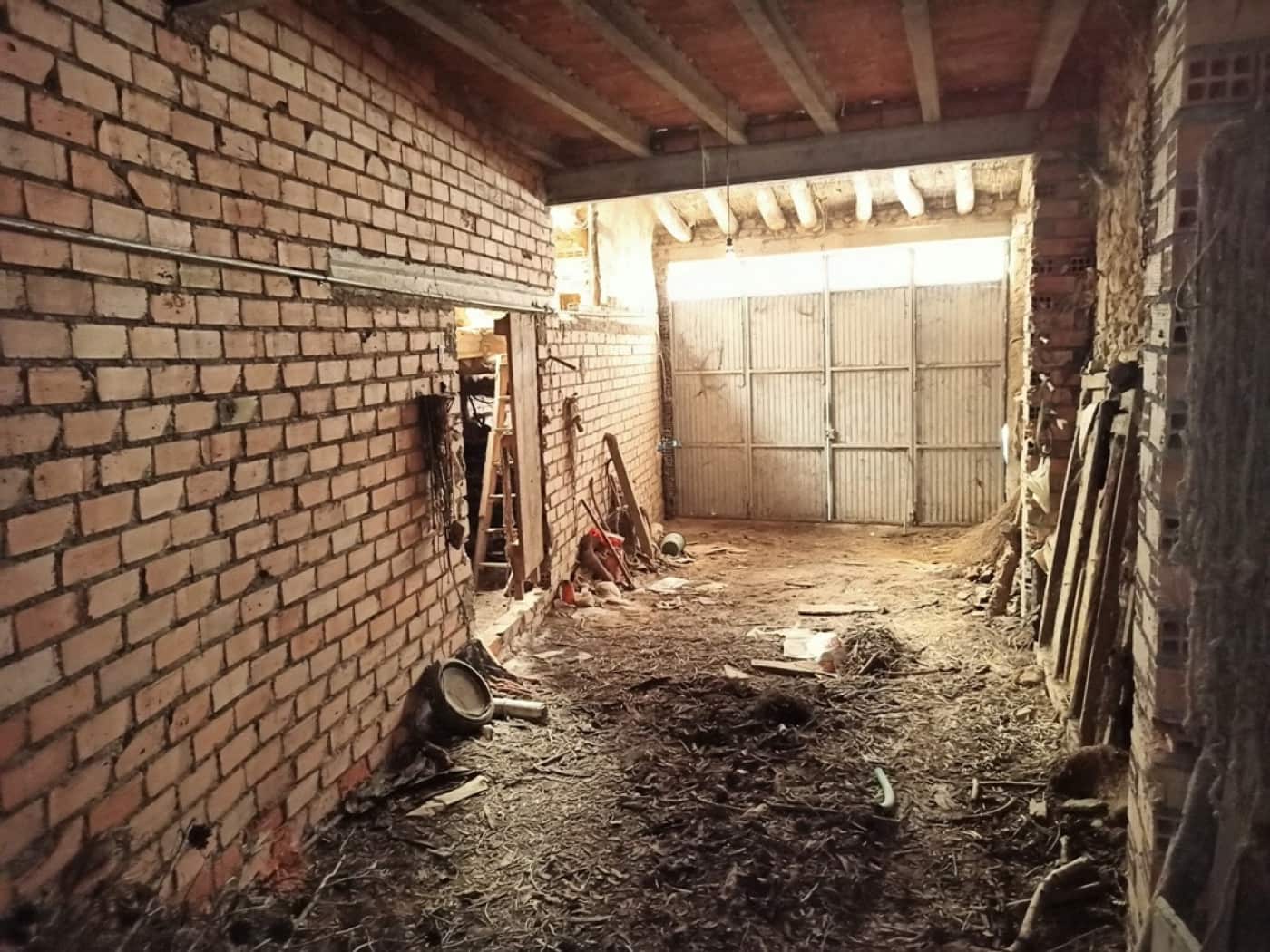 15 sypialnia Dom na sprzedaż w La Portellada z garażem - 54 000 € (Ref: 9150187)