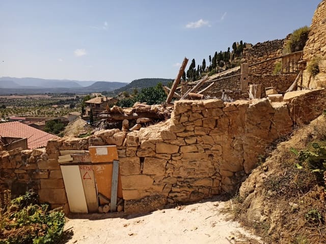 Tomt till salu i La Fresneda - 100 000 € (Ref: 9150192)