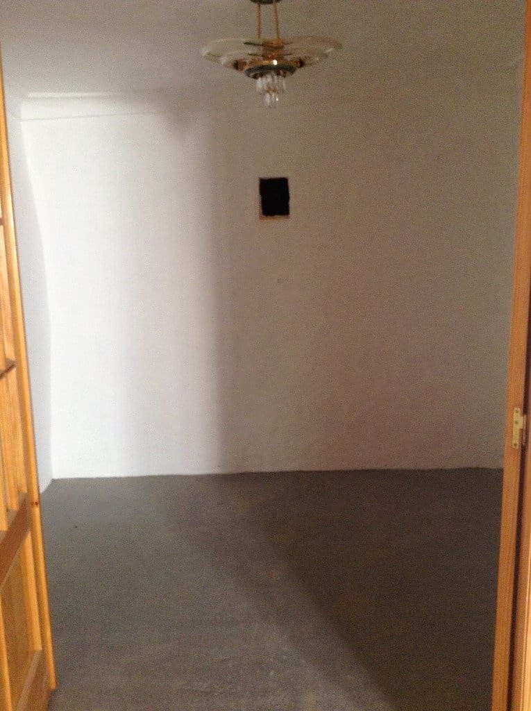 Hus til salgs i Torrecilla de Alcaniz - € 25 000 (Ref: 9150193)