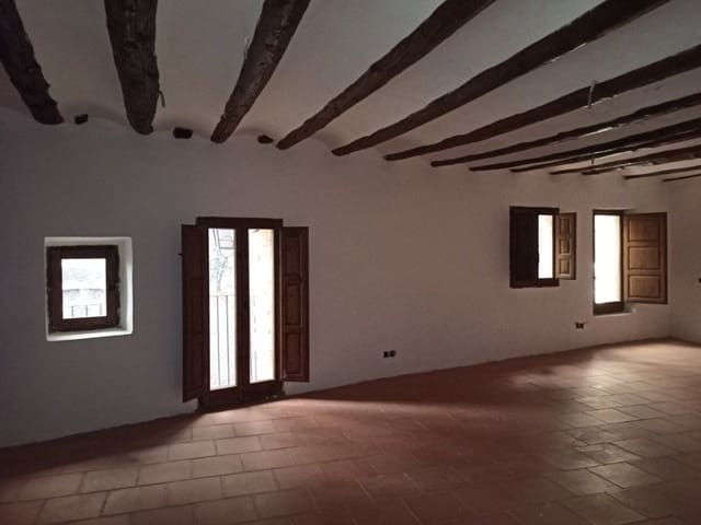 Byhus til salg i Valderrobres - € 112.000 (Ref: 9150197)