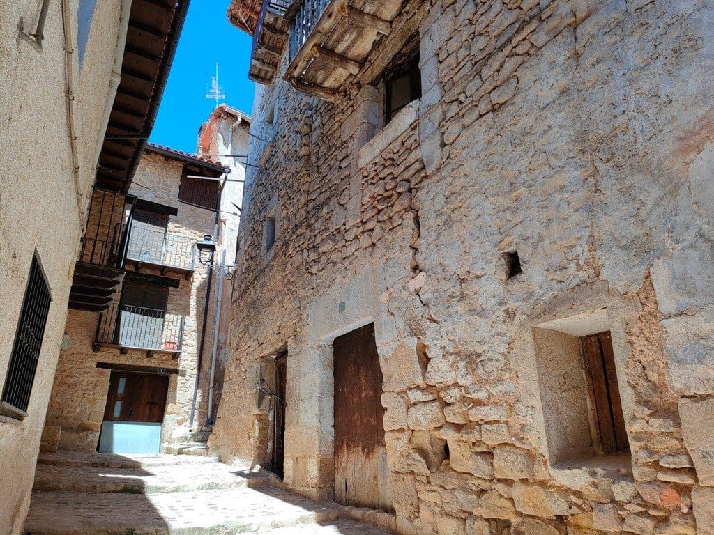 Ruina na sprzedaż w Valderrobres - 92 000 € (Ref: 9150198)