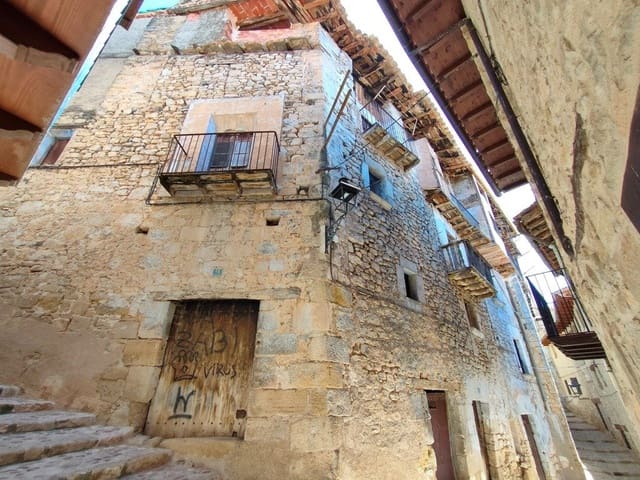 Ruin for sale in Valderrobres - € 92,000 (Ref: 9150198)