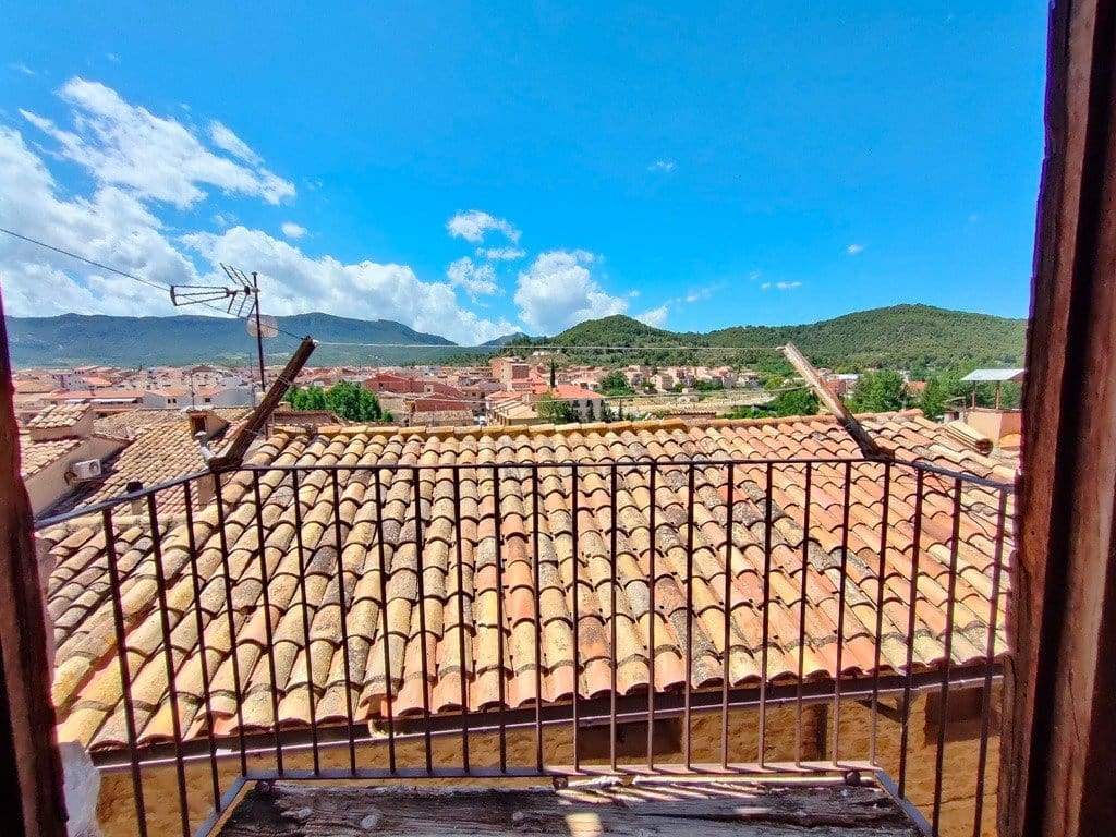 Ruina na sprzedaż w Valderrobres - 92 000 € (Ref: 9150198)