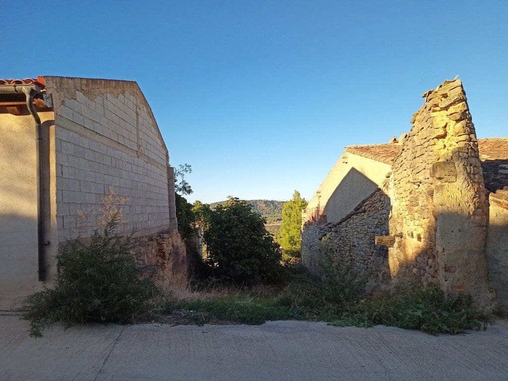 Tomt till salu i La Fresneda - 34 990 € (Ref: 9150199)