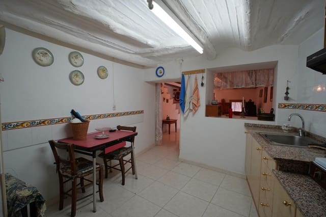 3 soveværelse Byhus til salg i Valderrobres - € 105.000 (Ref: 9150213)