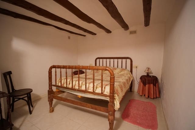 3 soveværelse Byhus til salg i Valderrobres - € 105.000 (Ref: 9150213)