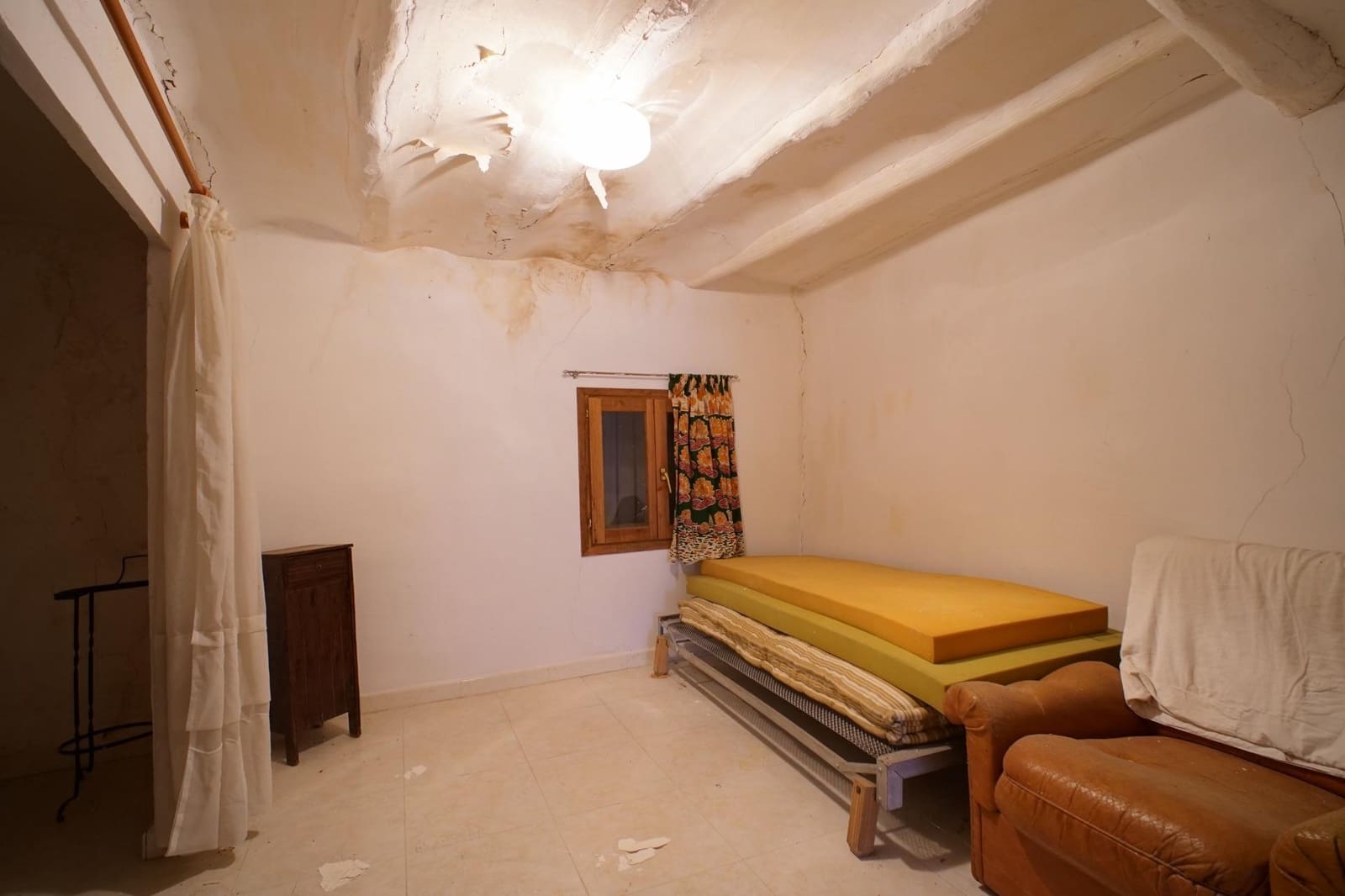 3 soveværelse Byhus til salg i Valderrobres - € 105.000 (Ref: 9150213)