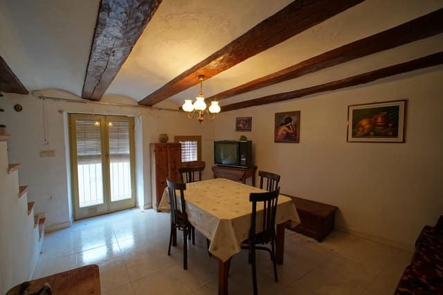 3 soveværelse Byhus til salg i Valderrobres - € 105.000 (Ref: 9150213)