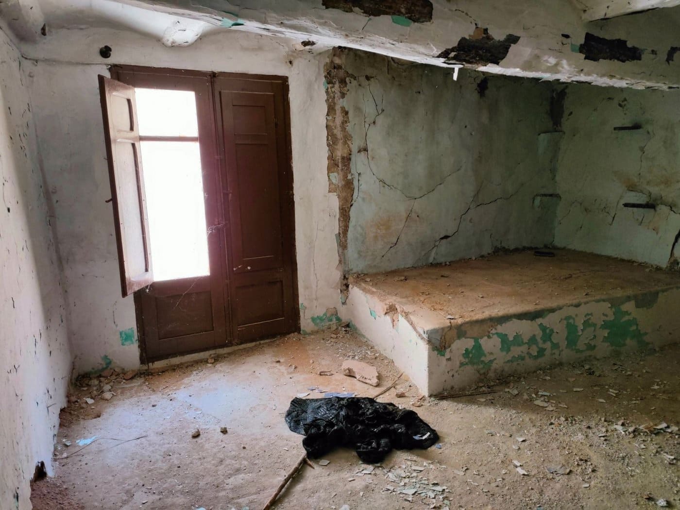 Ruin til salg i La Fresneda - € 93.750 (Ref: 9150215)