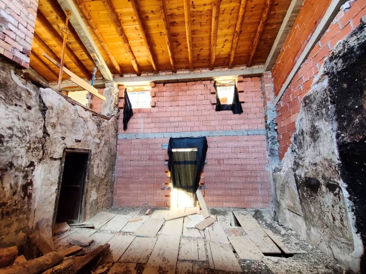 Ruin til salg i La Fresneda - € 93.750 (Ref: 9150215)