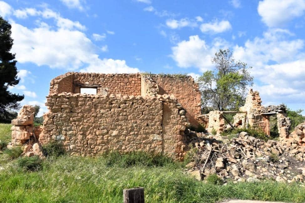 Finca/Landehus til salg i Cretas - € 93.000 (Ref: 9150216)