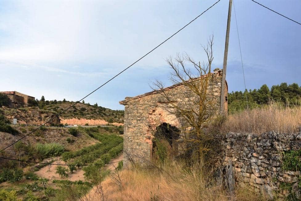 2 slaapkamer Finca/Landhuis te koop in Valjunquera - € 10.000 (Ref: 9150222)