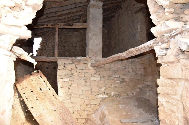 Finca/Casa Rural de 2 habitaciones en Valjunquera en venta - 10.000 € (Ref: 9150222)