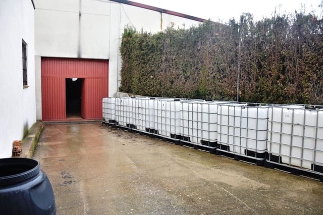 Commercial for sale in Arens de Lledó with garage - € 600,000 (Ref: 9150223)