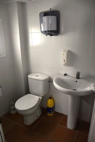 Commercial for sale in Arens de Lledó with garage - € 600,000 (Ref: 9150223)