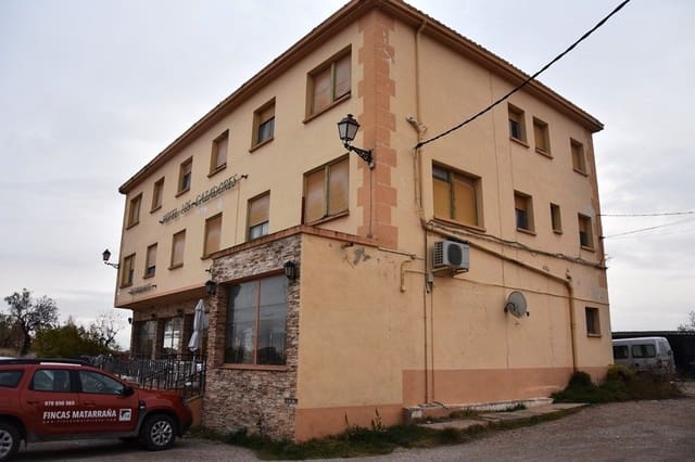 14 soveværelse Hotel til salg i Calaceite - € 595.000 (Ref: 9150226)
