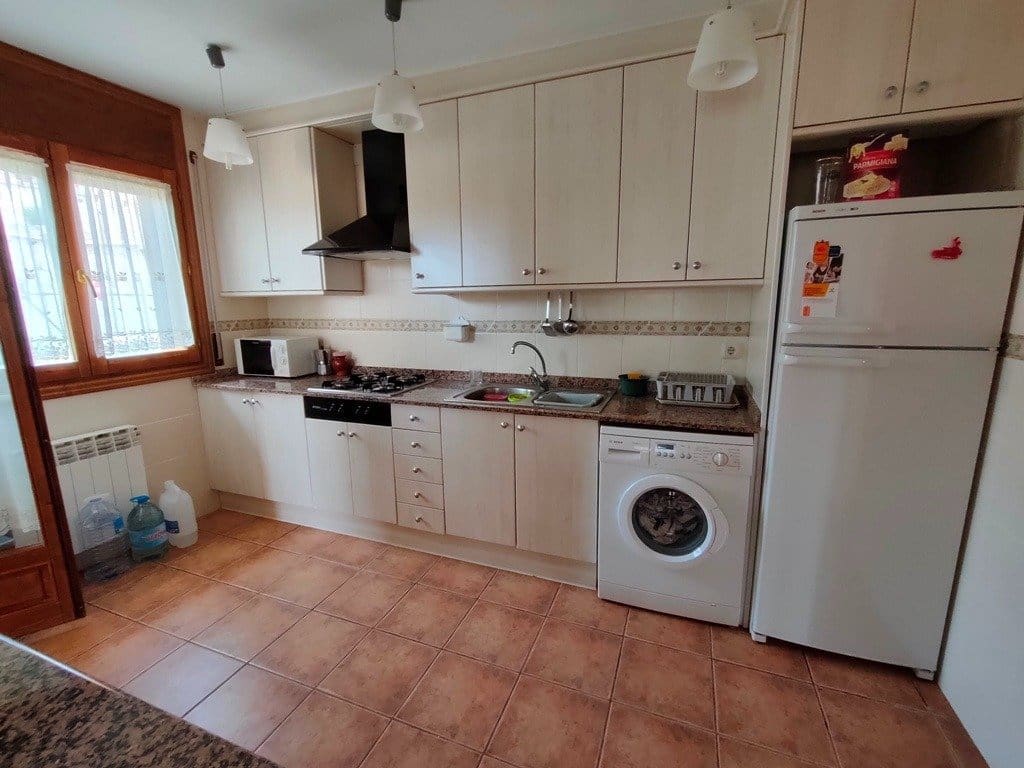 5 sypialnia Willa na sprzedaż w Monroyo z garażem - 250 000 € (Ref: 9150227)