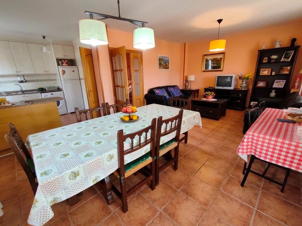 5 sypialnia Willa na sprzedaż w Monroyo z garażem - 250 000 € (Ref: 9150227)