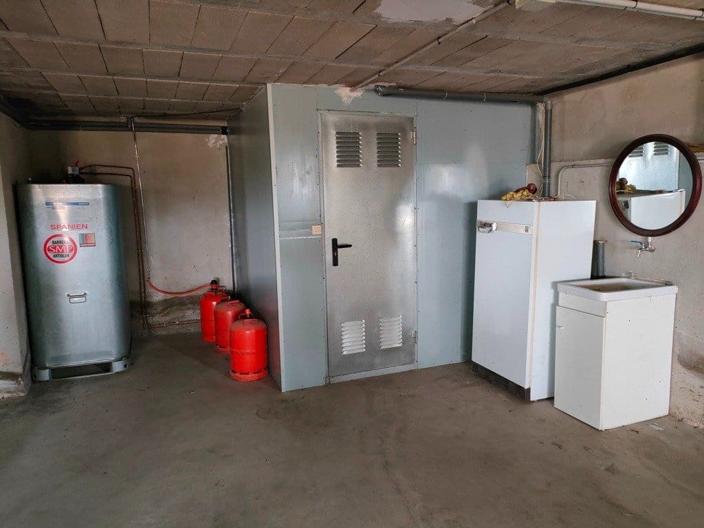 5 sypialnia Willa na sprzedaż w Monroyo z garażem - 250 000 € (Ref: 9150227)