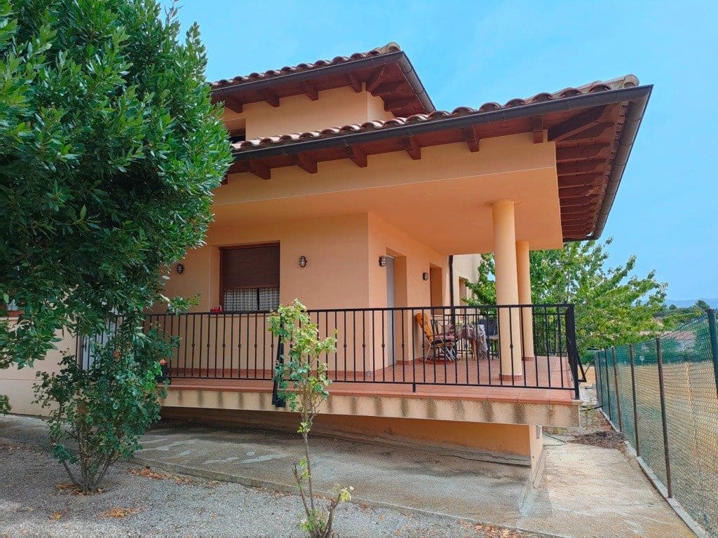 5 sypialnia Willa na sprzedaż w Monroyo z garażem - 250 000 € (Ref: 9150227)