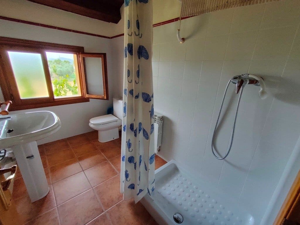 5 sypialnia Willa na sprzedaż w Monroyo z garażem - 250 000 € (Ref: 9150227)