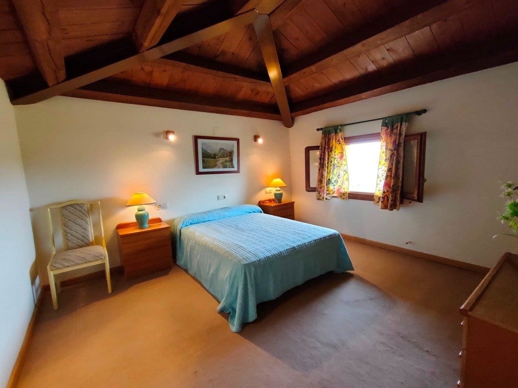 5 sypialnia Willa na sprzedaż w Monroyo z garażem - 250 000 € (Ref: 9150227)