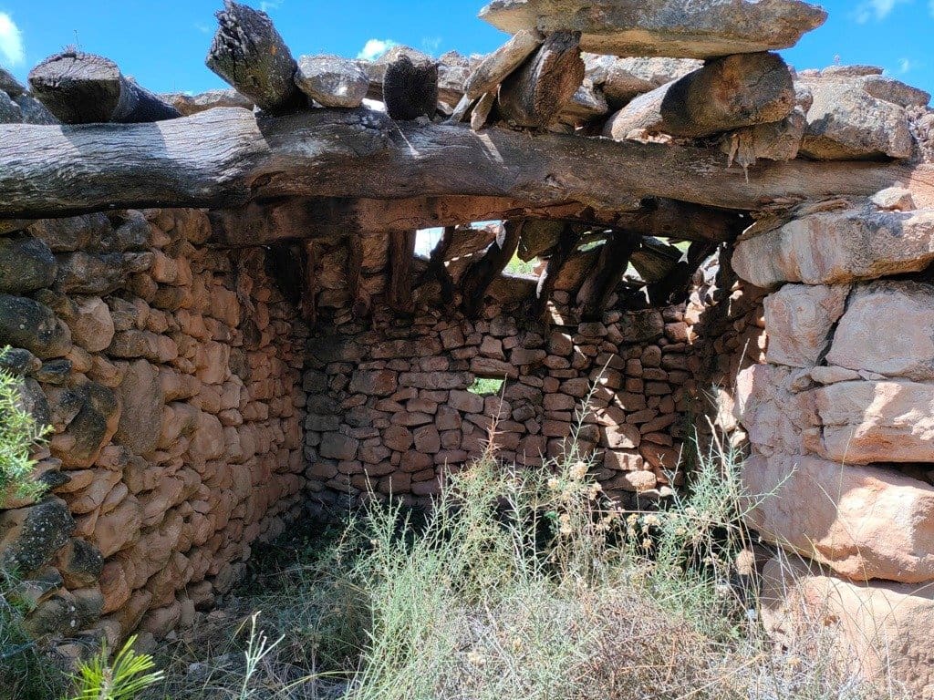 Finca/Landehus til salg i Belmonte de San Jose - € 25.000 (Ref: 9150228)