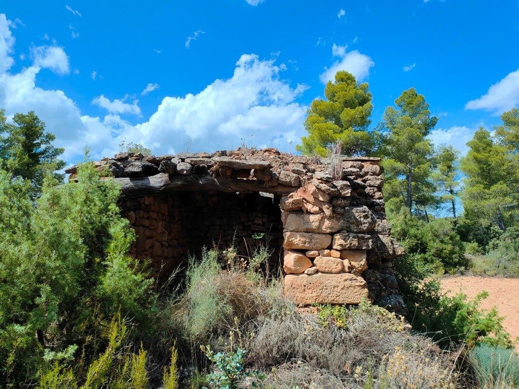 Finca/Landehus til salg i Belmonte de San Jose - € 25.000 (Ref: 9150228)