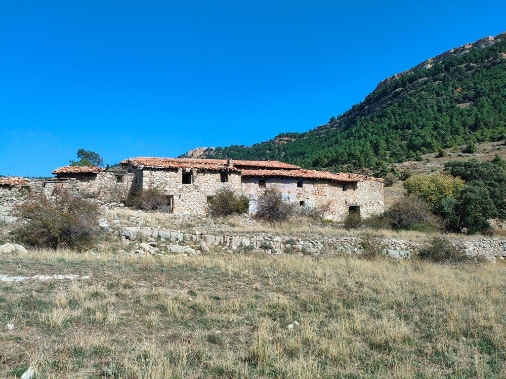4 soveværelse Finca/Landehus til salg i Penarroya de Tastavins - € 60.000 (Ref: 9150229)