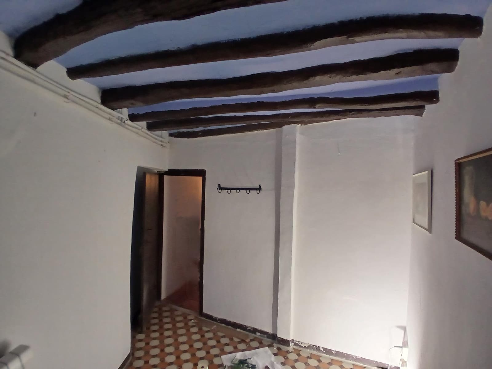 Casa de 6 habitaciones en Valjunquera en venta - 145.000 € (Ref: 9150232)