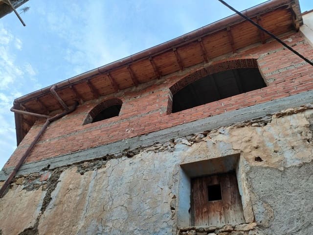 Ruin for sale in Ráfales - € 24,000 (Ref: 9150234)