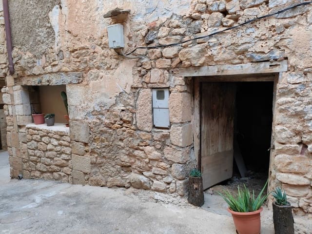 Ruin for sale in Ráfales - € 24,000 (Ref: 9150234)