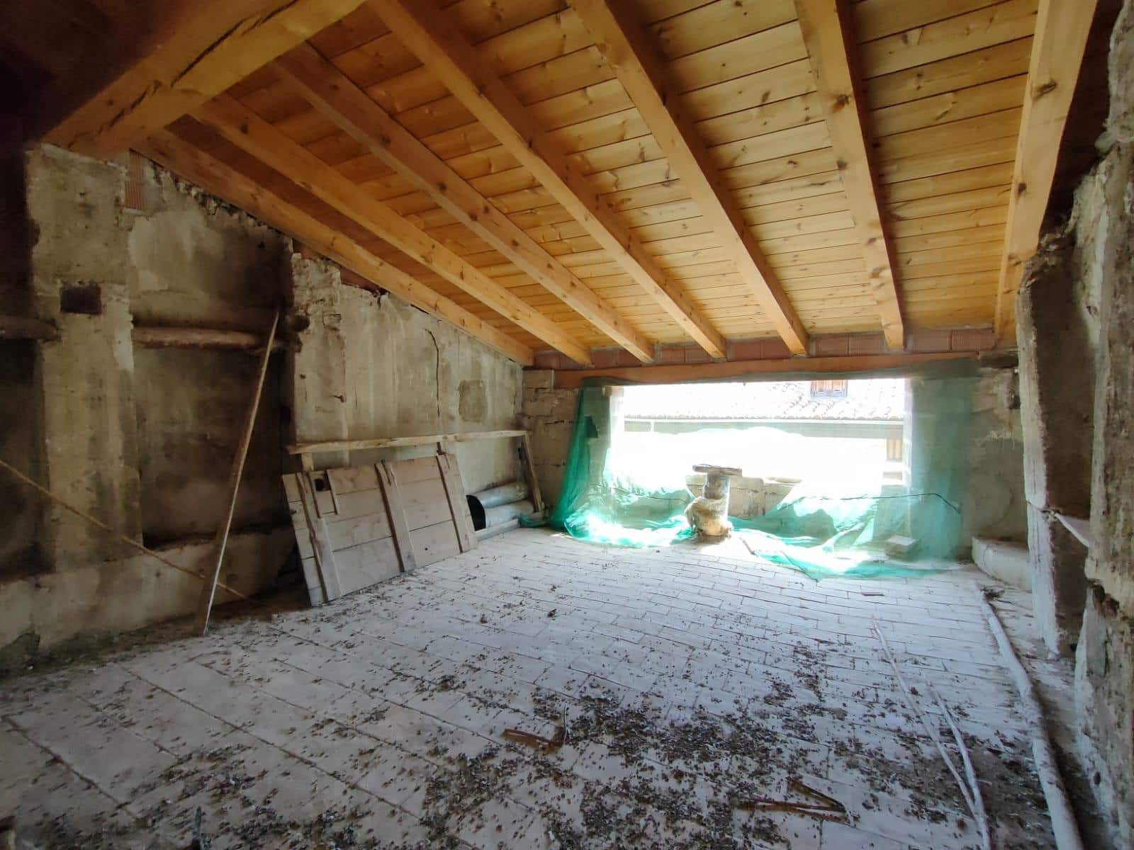 5 soverom Hus til salgs i La Fresneda - € 85 000 (Ref: 9150235)