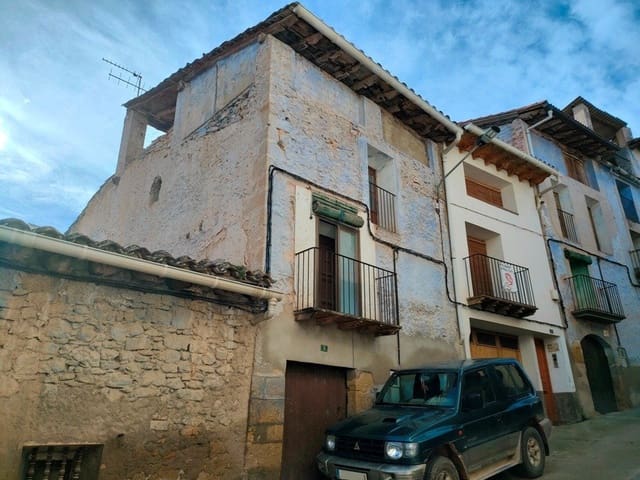 Townhouse for sale in La Portellada - € 36,000 (Ref: 9150236)