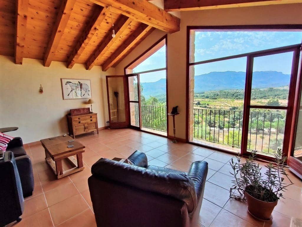 3 soveværelse Finca/Landehus til salg i Horta de Sant Joan med swimmingpool garage - € 330.000 (Ref: 9150246)