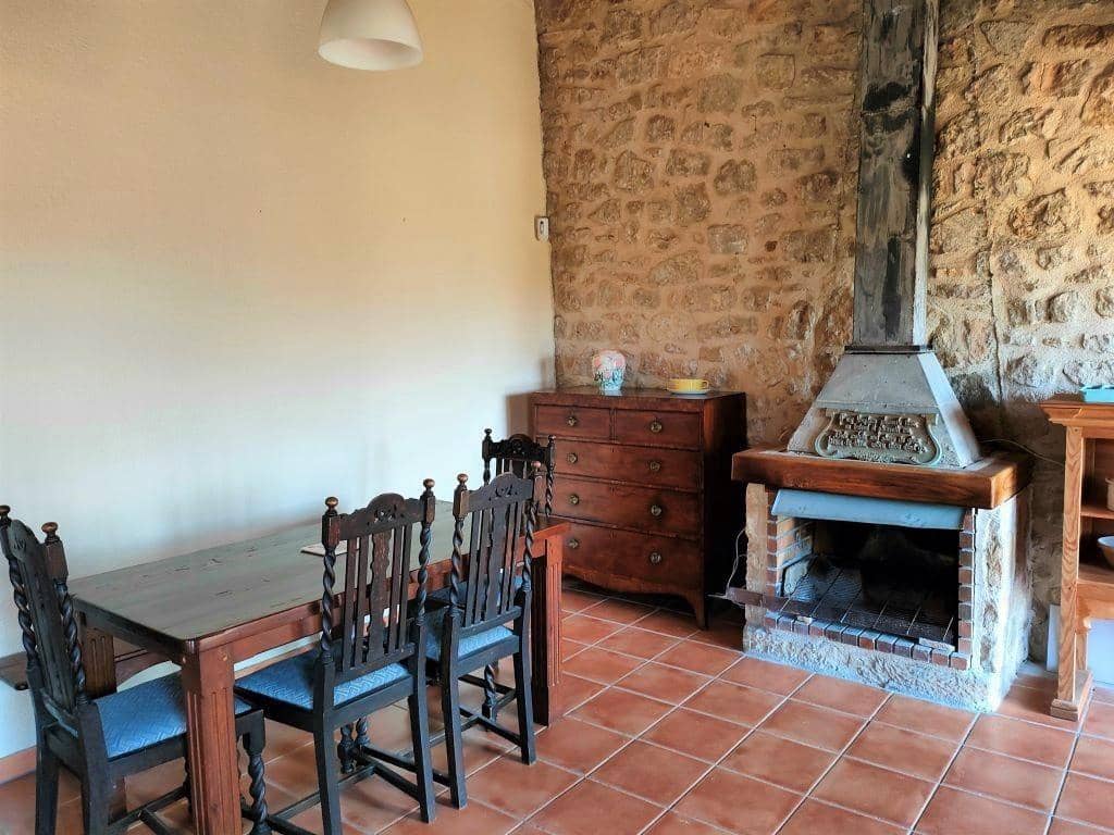 3 soveværelse Finca/Landehus til salg i Horta de Sant Joan med swimmingpool garage - € 330.000 (Ref: 9150246)