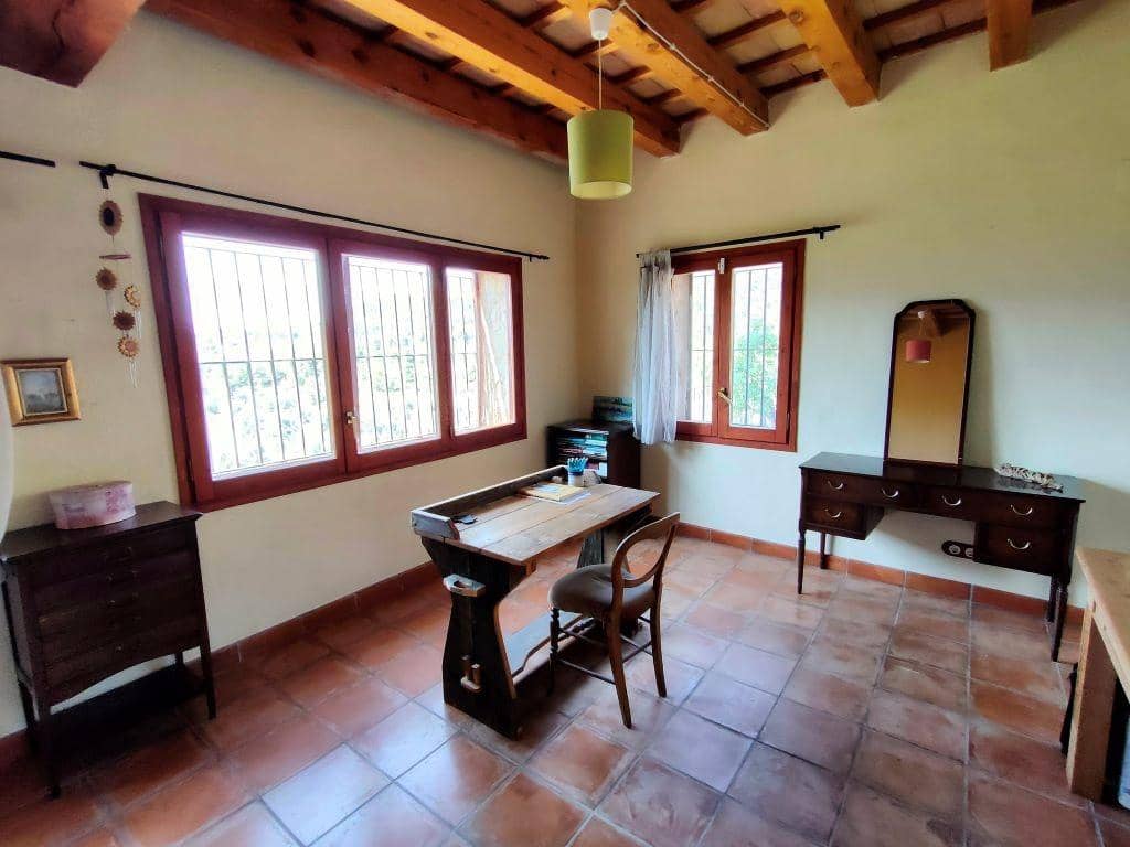 3 soveværelse Finca/Landehus til salg i Horta de Sant Joan med swimmingpool garage - € 330.000 (Ref: 9150246)