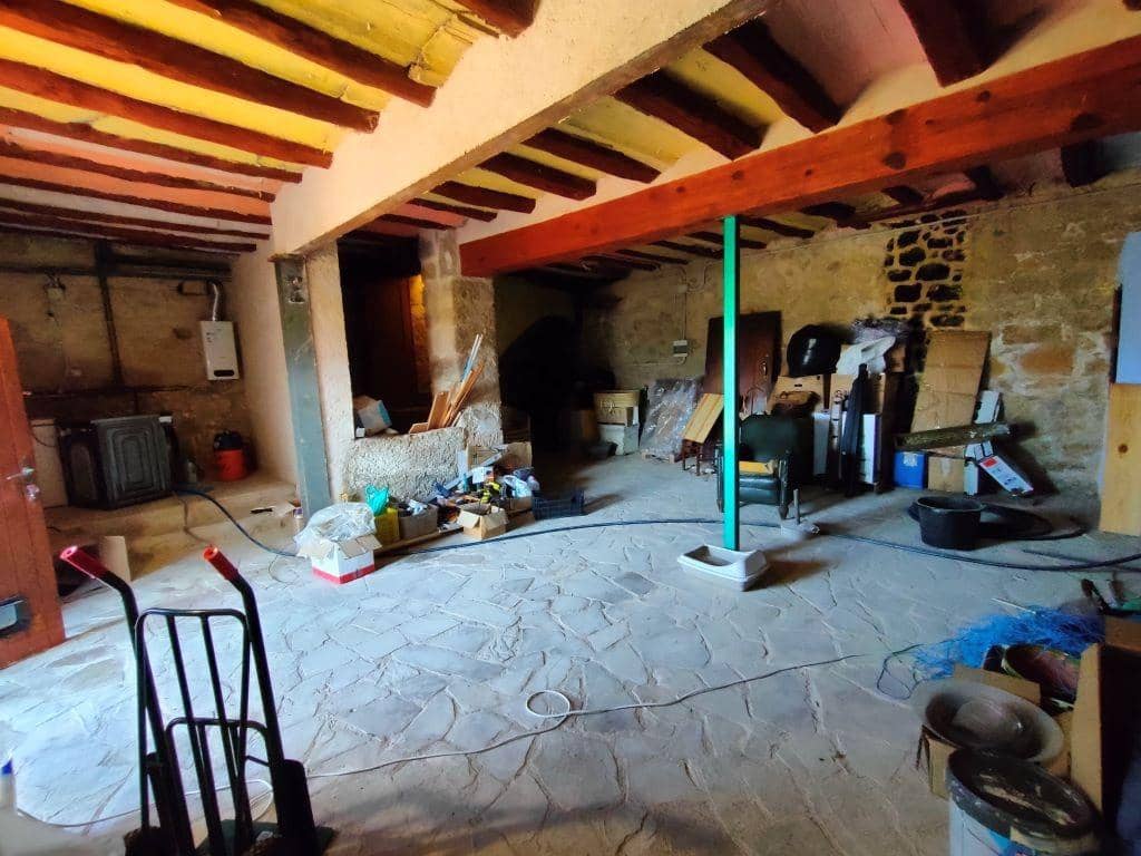 3 soveværelse Finca/Landehus til salg i Horta de Sant Joan med swimmingpool garage - € 330.000 (Ref: 9150246)