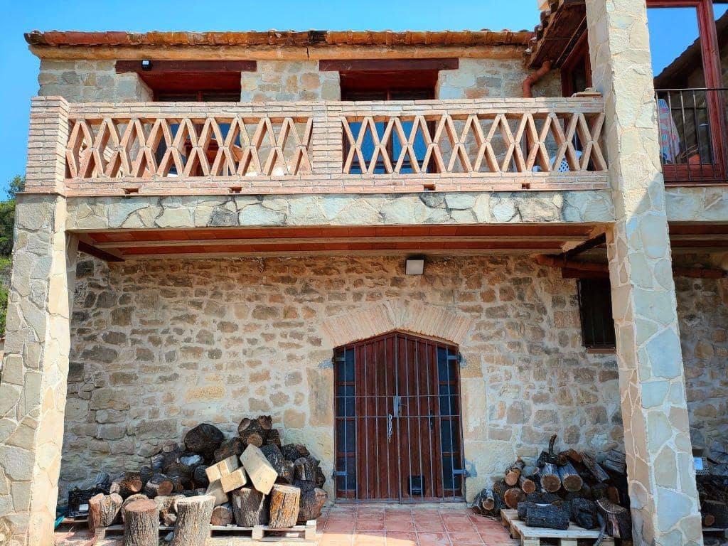 3 soveværelse Finca/Landehus til salg i Horta de Sant Joan med swimmingpool garage - € 330.000 (Ref: 9150246)