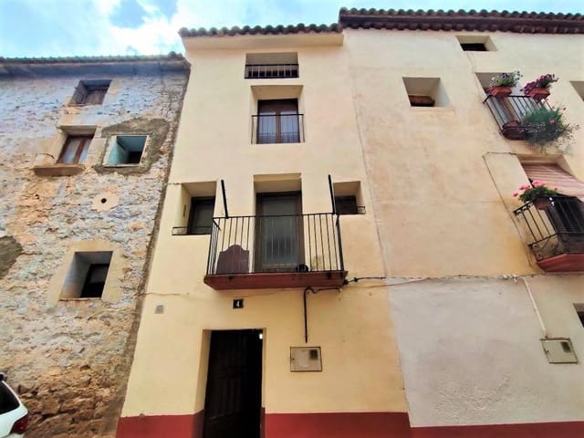 2 bedroom Townhouse for sale in Torre del Compte - € 48,000 (Ref: 9150247)