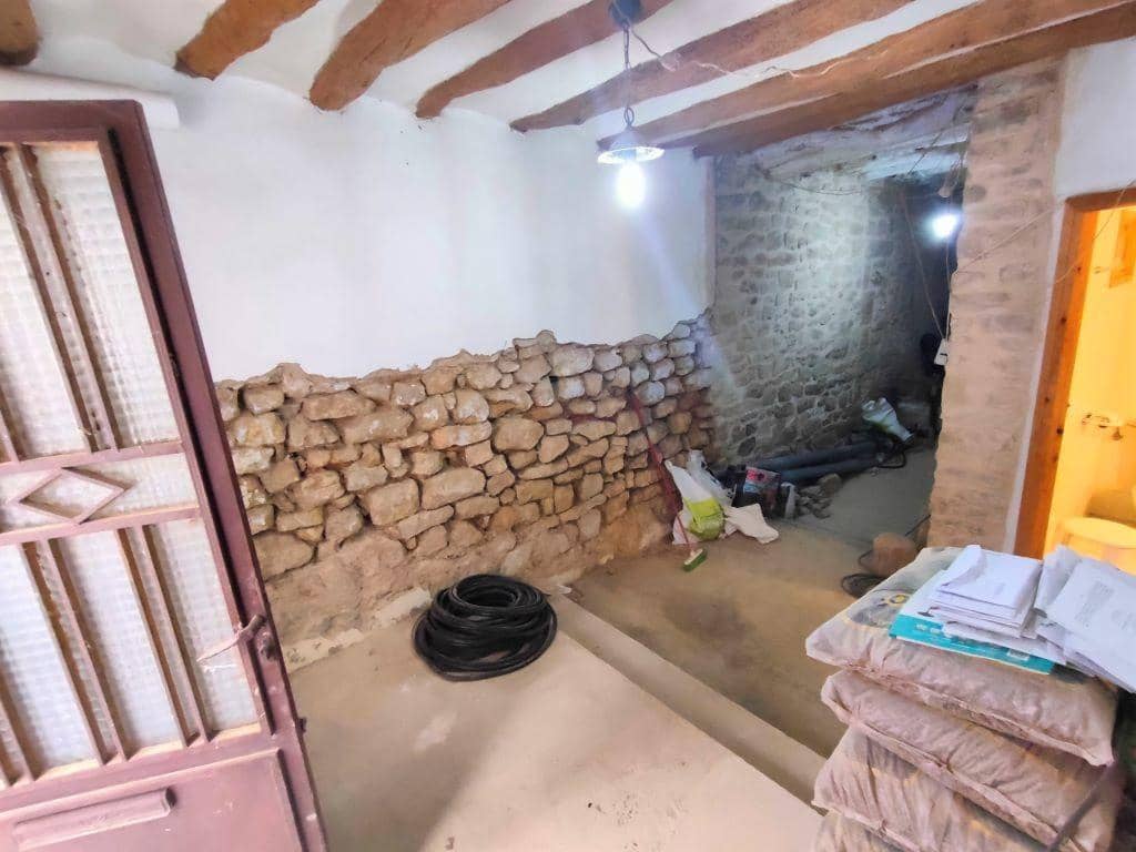 2 soveværelse Byhus til salg i Torre del Compte - € 48.000 (Ref: 9150247)