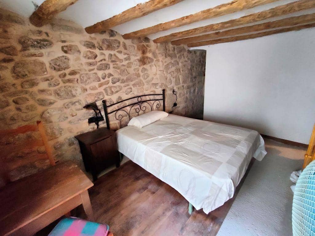 2 soveværelse Byhus til salg i Torre del Compte - € 48.000 (Ref: 9150247)