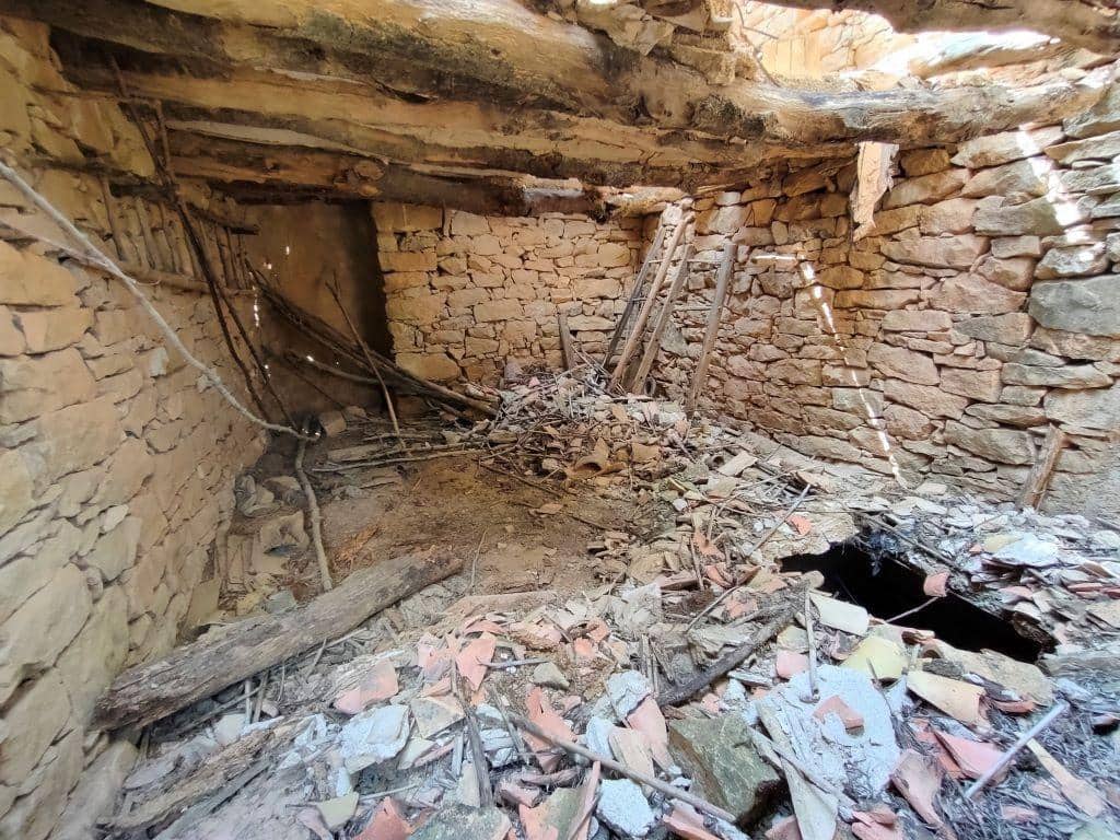 Finca/Casa Rural en La Fresneda en venta - 14.500 € (Ref: 9150250)