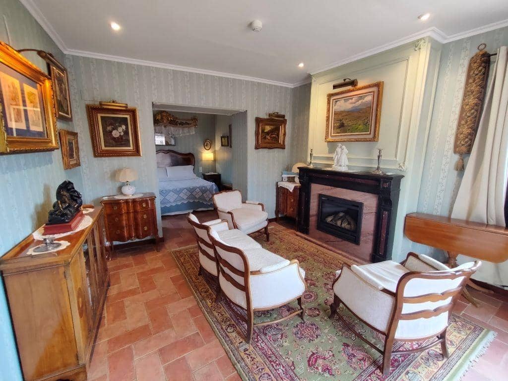 6 soveværelse Byhus til salg i Valderrobres - € 590.000 (Ref: 9150251)