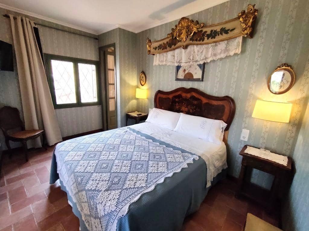 6 soveværelse Byhus til salg i Valderrobres - € 590.000 (Ref: 9150251)