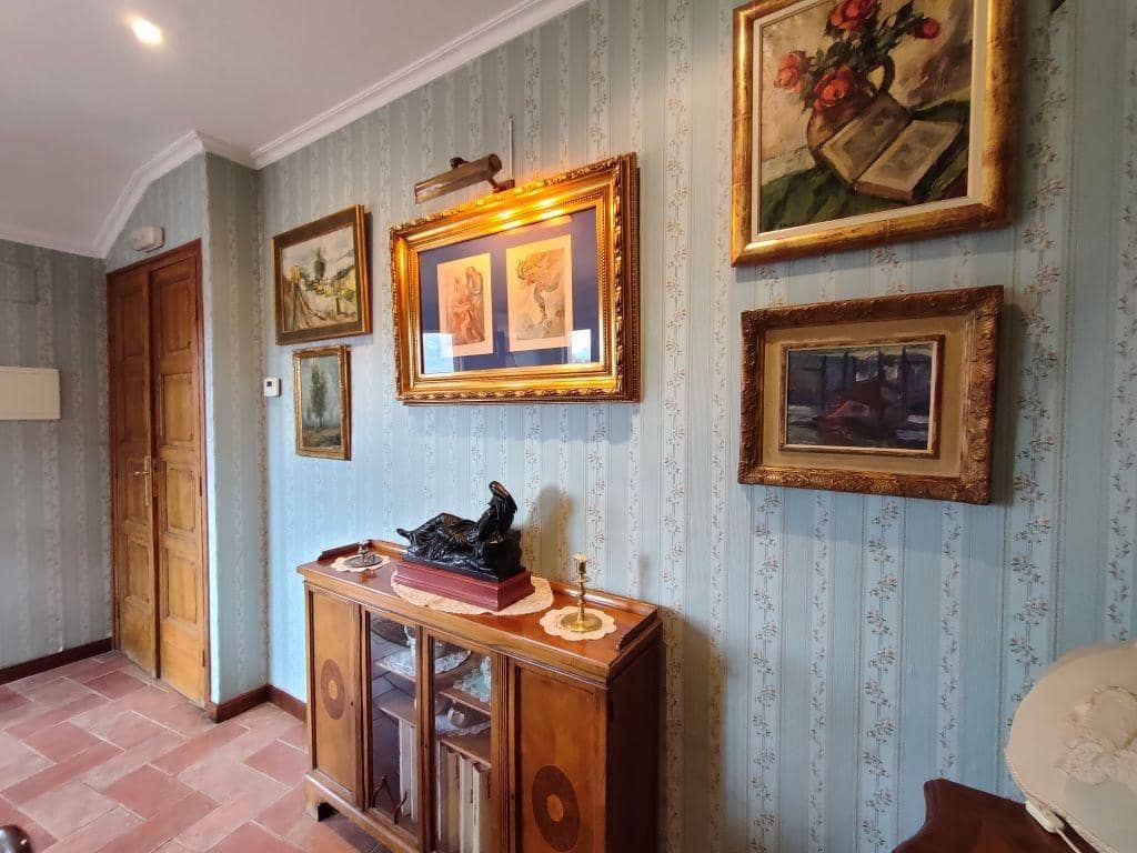 6 soveværelse Byhus til salg i Valderrobres - € 590.000 (Ref: 9150251)