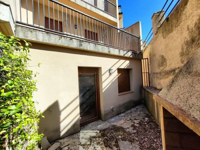 3 makuuhuone Paritalo myytävänä paikassa Beceite mukana 
autotalli - 278 000 € (Ref: 9150252)