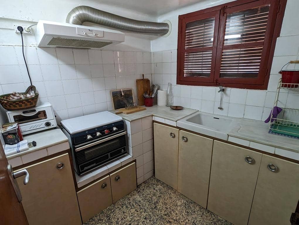 5 soveværelse Byhus til salg i Valderrobres med garage - € 110.000 (Ref: 9150254)